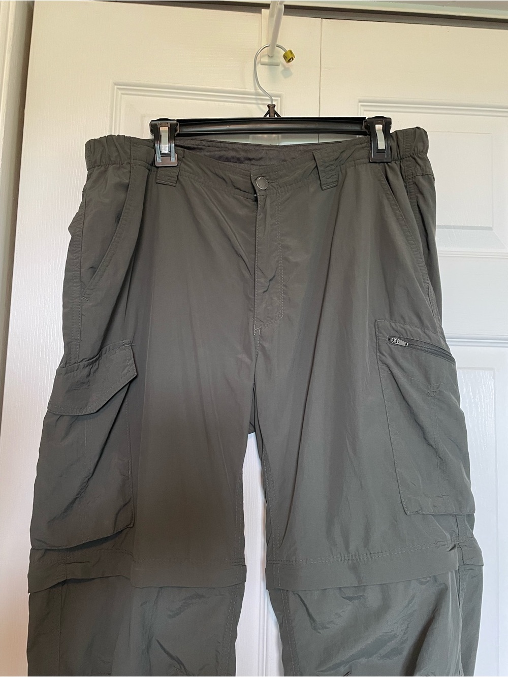 Columbia Olive Green Men's Cargo Pants